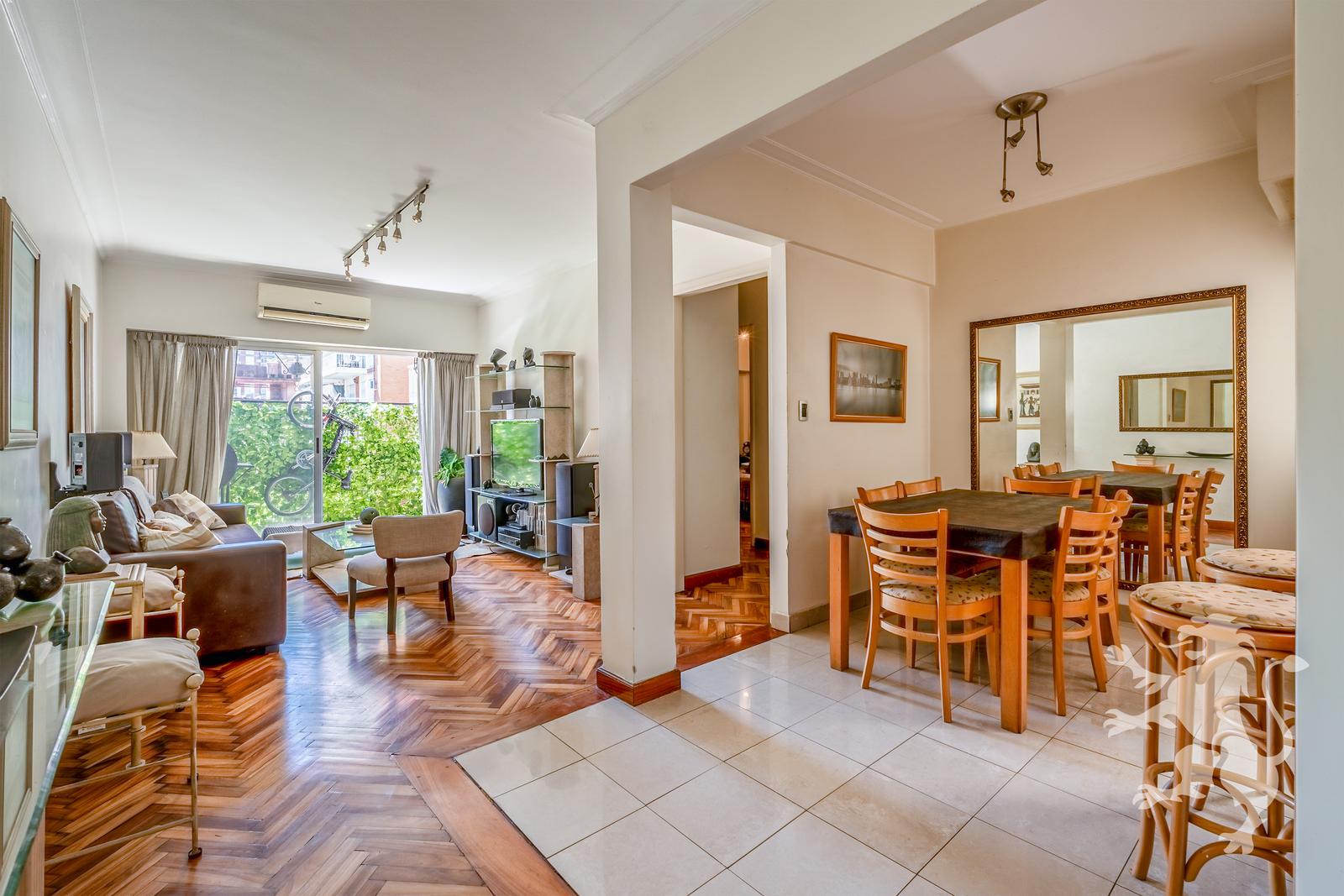 Frente de una propiedad en venta sobre Echeverría al 3100, Belgrano R
